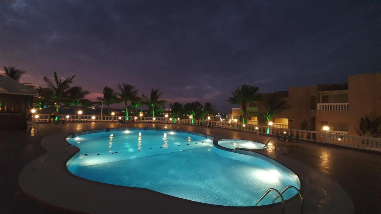 Dolphin Beach Resort Yanbu Εξωτερικό φωτογραφία